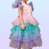 Платье детское с пышной многослойной разноцветной юбкой