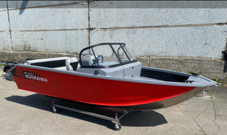 Лодка VOLZHANKA 46 Fish серый, красный 46F 71 D525