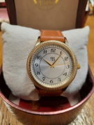 Женские наручные часы Romanoff
