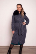 Женское зимнее шерстяное пальто полуприлегающего силуэта с мехом