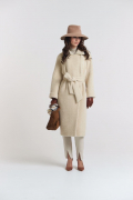 Женское демисезонное пальто из вирджинской шерсти с шелком